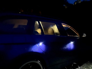 M/V: BMW 320d (5 foto / 9)
