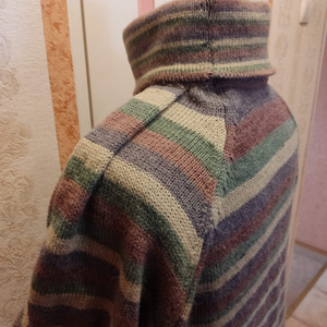 Unisex kampsun. Uus (4 foto / 7)