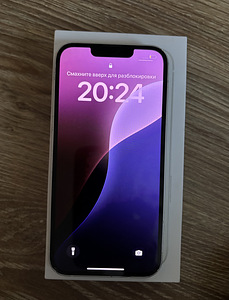 iPhone 13 (1 foto / 3)