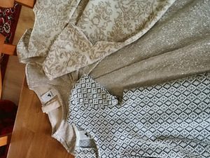Täiesti uued kleidid (2 foto / 2)