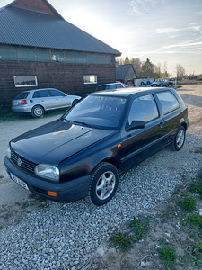 Volkswagen golf 1993 1.4 (2 foto / 6)