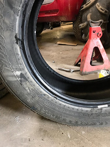 215 / 65R17 103T XL Nokian Hakkapeliitta 8 SUV (2 foto / 3)