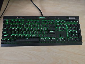 Klaviatuur Corsair K70, RGB, MX brown (2 foto / 9)