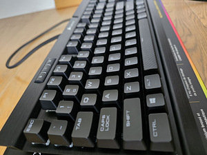 Klaviatuur Corsair K70, RGB, MX brown (4 foto / 9)