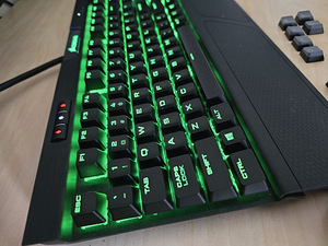 Klaviatuur Corsair K70, RGB, MX brown (8 foto / 9)
