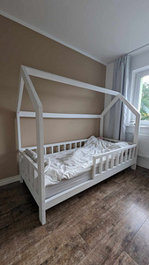Детская кровать-домик 90x200