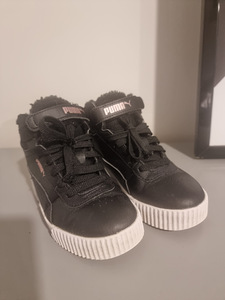 Кроссовки Puma (1 фото из 5)