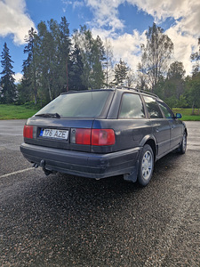 Audi 100 C4 (3 фото из 5)