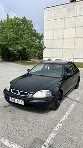 Хонда Цивик (2 фото из 10)