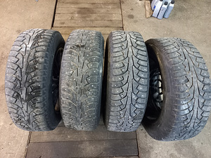 Honda CR-V alt 18" valuveljed 5x114.3 + naastrehvid (5 foto / 7)