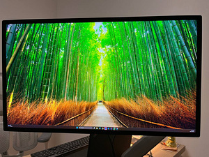 Apple Studio Display 27" 5K (Nano-texture Glass) + VESA Moun (2 foto / 4)