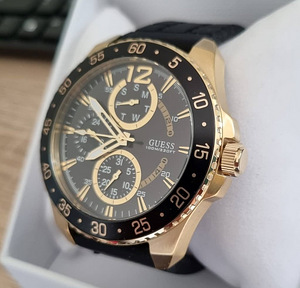 Guess Jet часы (1 фото из 3)
