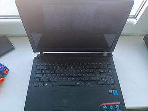 Lenovo 100-15IBY (1 foto / 5)