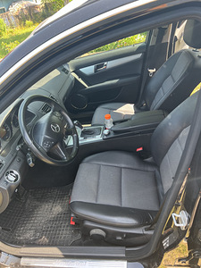 Mercedes-benz c200 2.1 100kw 2010a. (5 foto / 9)