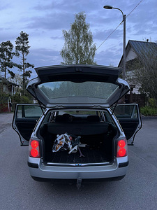 Passat 1,6 bens (8 foto / 9)