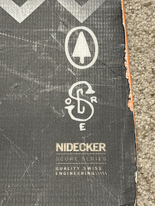 Lumelaud Nidecker Score (4 foto / 5)
