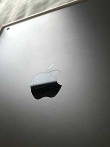 iPad 9-го поколения 64 ГБ (3 фото из 5)