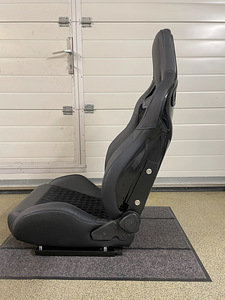 Recaro CS Replica ismed (5 фото из 6)