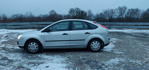 FORD FOCUS 1.6bens manuaal, üv 10.23 (5 foto / 8)
