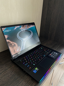 MSI GE66 RAIDER 11UG (2 foto / 4)