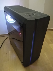 Ryzen 5 2600/B350M/16GB RAM/SSD 500GB/Radeon RX VEGA 56 8GB (1 foto / 10)