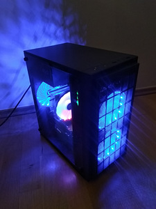 Xeon E5-2670/X99H/16GB RAM/SSD 256GB/RX 6600 XT 8G (2 foto / 10)