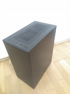 Xeon E5-2680/X99/24GB/SSD 128GB/HDD 500GB/Radeon RX 470 8GB (4 foto / 10)