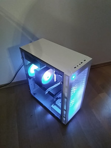 Ryzen 5 3600/A520M/16GB RAM/SSD 256GB/RTX 2060 SUPER 8GB (10 foto / 10)