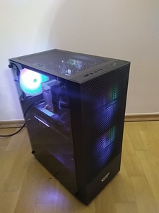 Ryzen 5 3600/B450M/16GB RAM/SSD 1TB/RTX 3060TI 8GB (1 foto / 10)