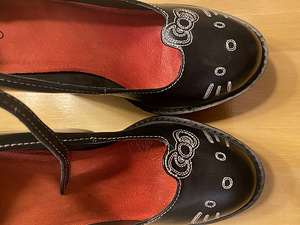 Jeffrey Campbell (3 foto / 3)
