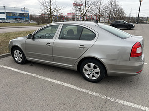 Skoda, octavia (4 фото из 9)