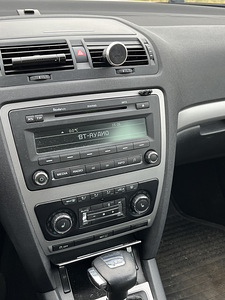 Skoda, octavia (8 фото из 9)