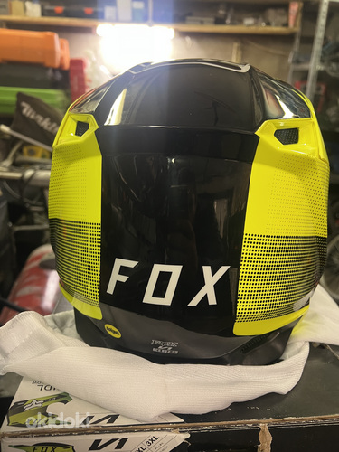Шлем для мотокросса fOX V1 (фото #3)