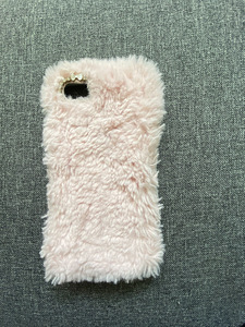 Продаю чехлы на iPhone 7 (3 фото из 10)