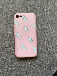 Продаю чехлы на iPhone 7 (9 фото из 10)