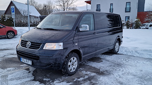 VolksWagen Transporter T5 (2 foto / 11)