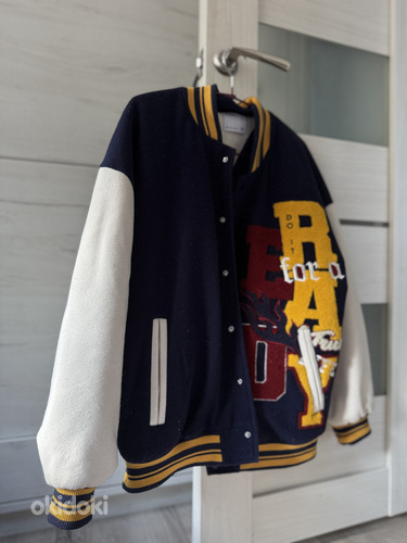 Bomber bershka