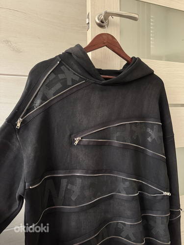 Hoodie racer worldwide