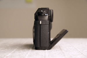 Komplekt Fujifilm X-T1 + XF 18mm f/2 R + XF 27mm f/2.8 (8 foto / 10)