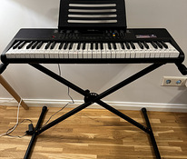 Piano keyboard with stand