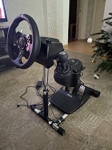 Logitech G920 koos pedaalidega + käigukang + raam (3 foto / 4)