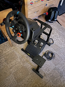 Logitech G29 + рама (2 фото из 2)
