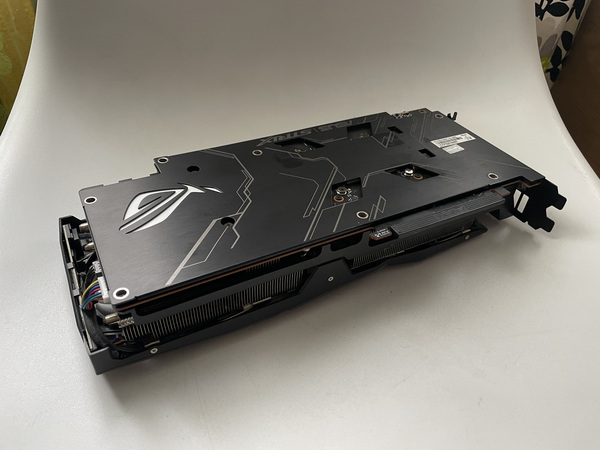 ASUS ROG STRIX RX5600XT 6GB