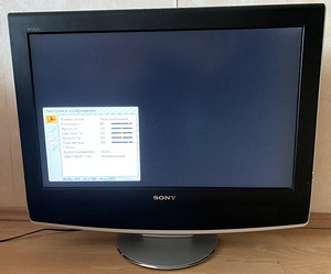 Televiisor Sony Wega LCD Color TV 32" (2 foto / 10)
