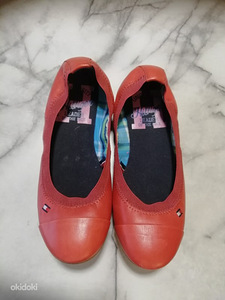 Uued Hilfiger baleriinad 32 (2 foto / 3)