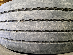 385/65 R22.5 (4 фото из 4)