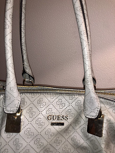 Сумка GUESS (2 фото из 5)