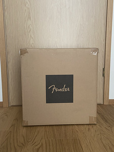 FENDER RUMBLE 15 V3 BASS COMBO (9 foto / 10)