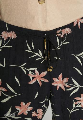 Новые женские летние брюки Billabong L (фото #8)