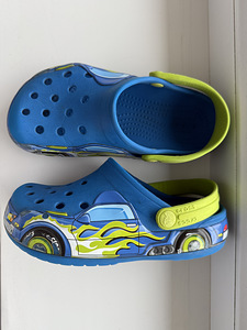 Crocs C11 (1 foto / 2)